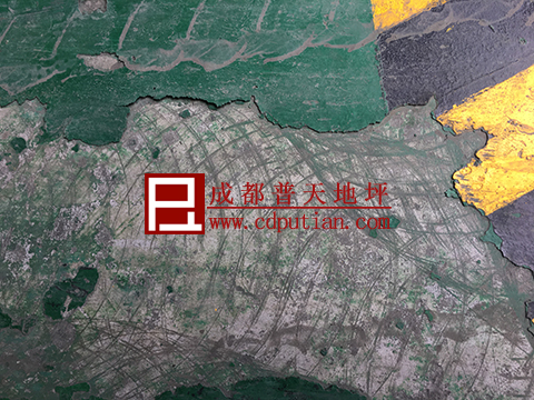 老旧破损的环氧地坪