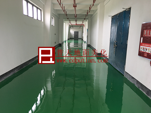 邛崃仓库通道环氧地坪已完工